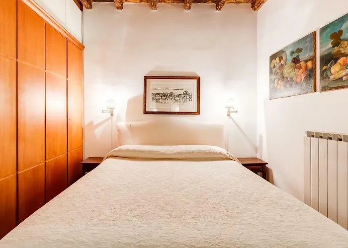 Diana-spanish Steps House Рим